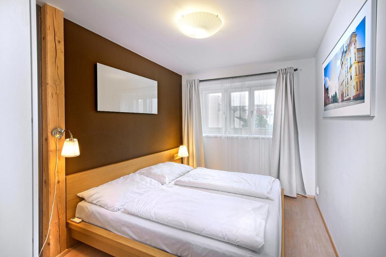 Downtown Suites Chlumova Prague Exterior photo
