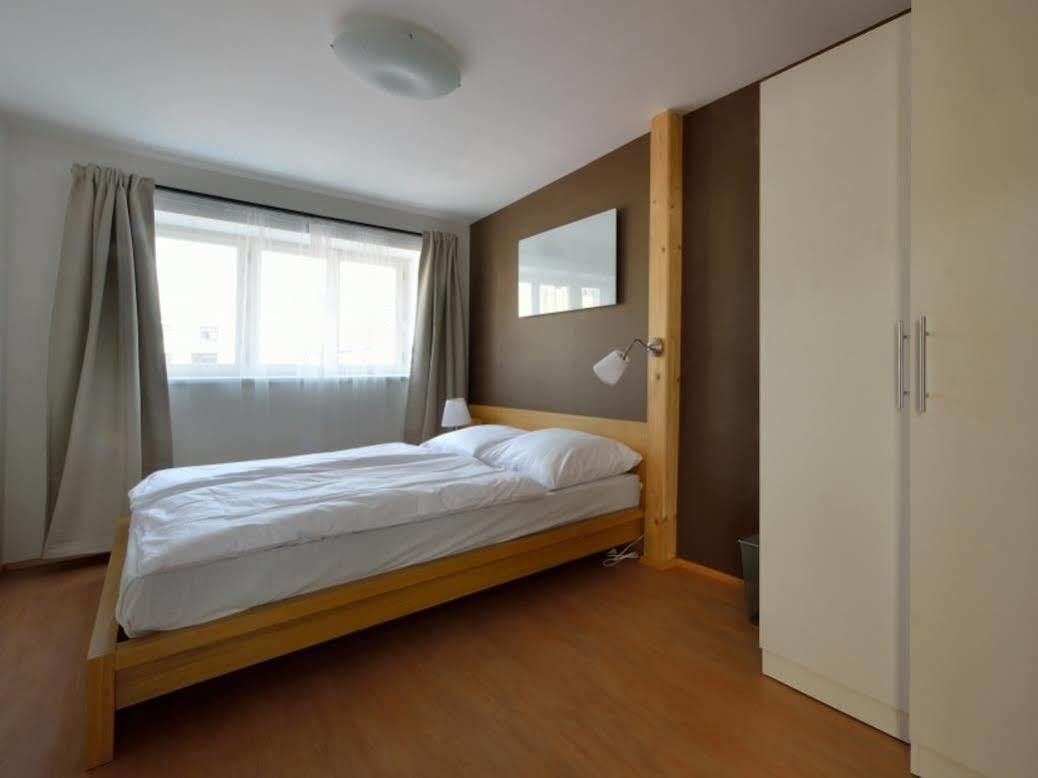 Downtown Suites Chlumova Prague Exterior photo